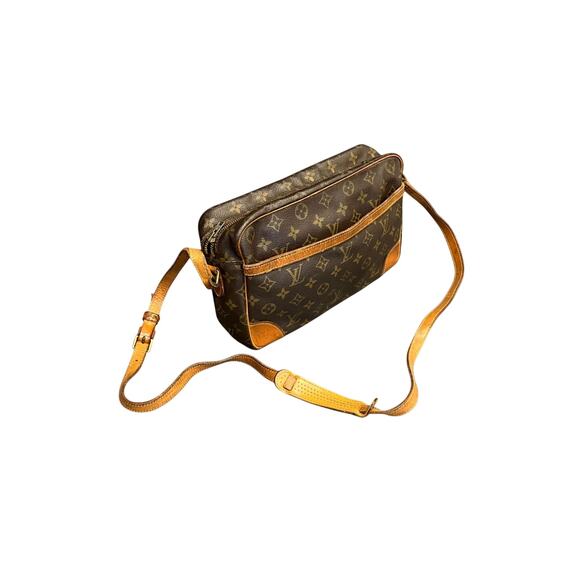 Louis Vuitton Monogram Trocadéro 30 Shoulder Bag Vintage Crossbody - Picture 1 of 7